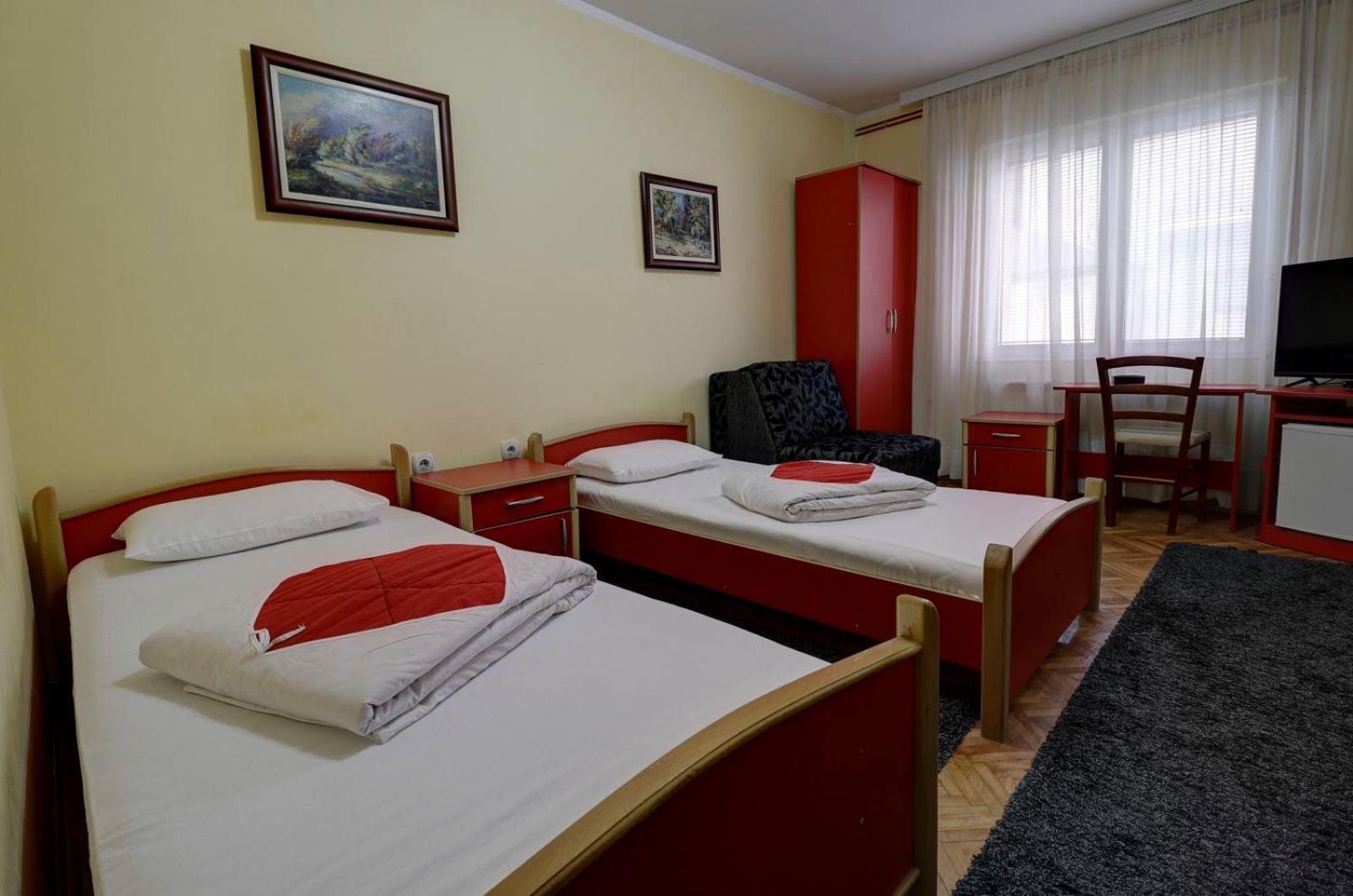 Hotel Perla Ldm Leskovac Leskovac  Exterior photo